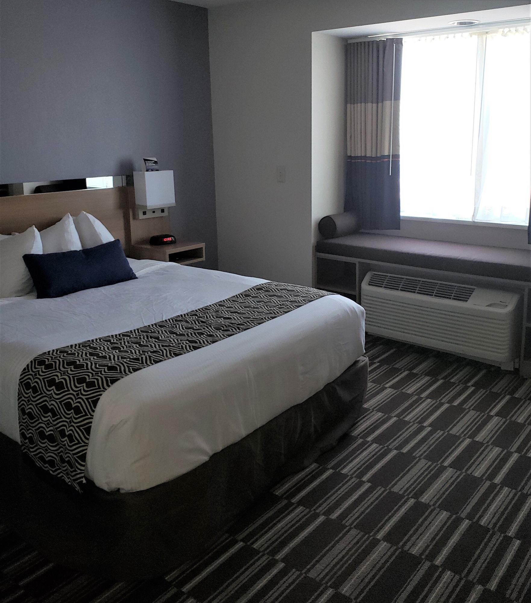 Microtel Inn & Suites By Wyndham - Penn Yan Buitenkant foto