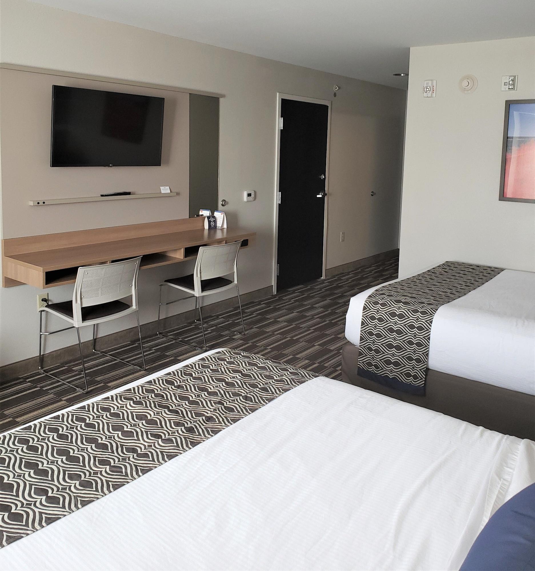 Microtel Inn & Suites By Wyndham - Penn Yan Buitenkant foto