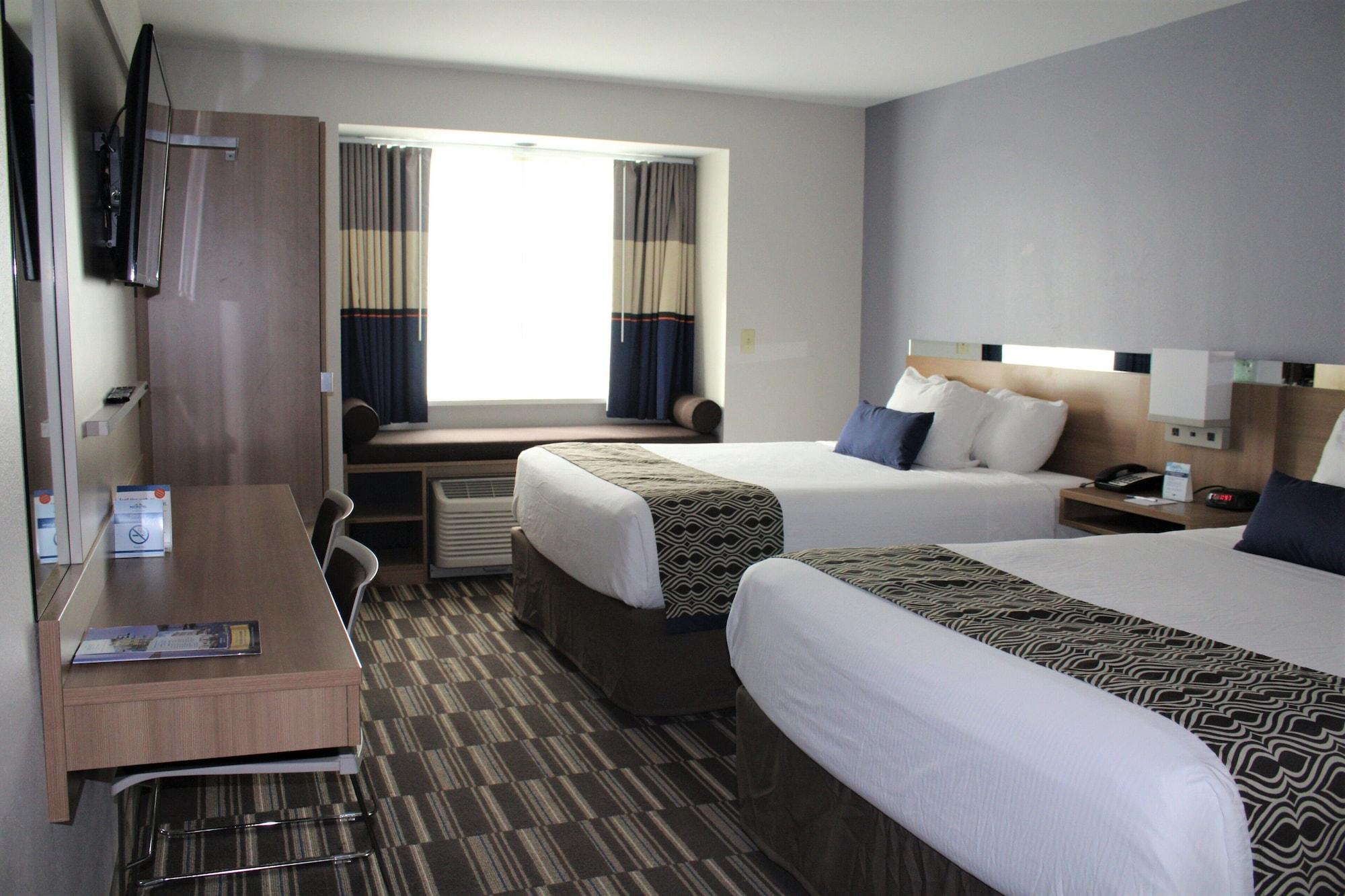 Microtel Inn & Suites By Wyndham - Penn Yan Buitenkant foto