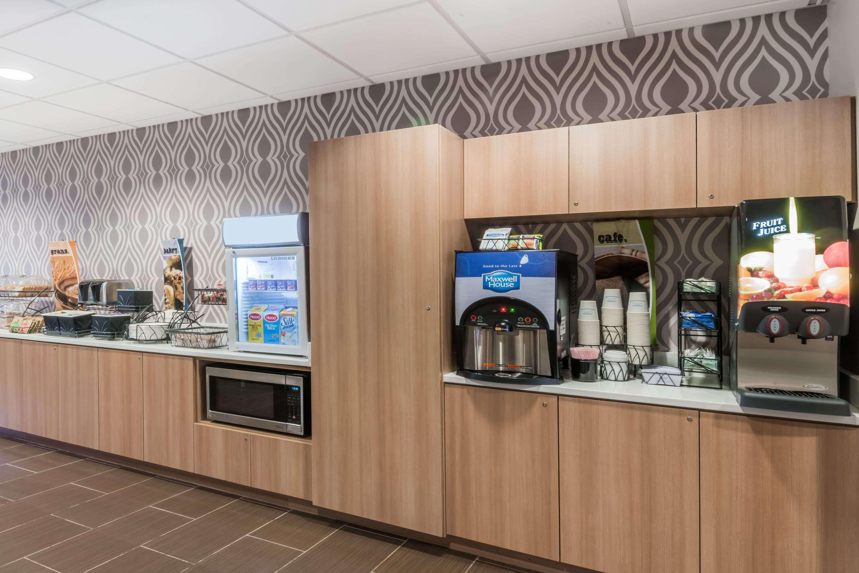 Microtel Inn & Suites By Wyndham - Penn Yan Buitenkant foto