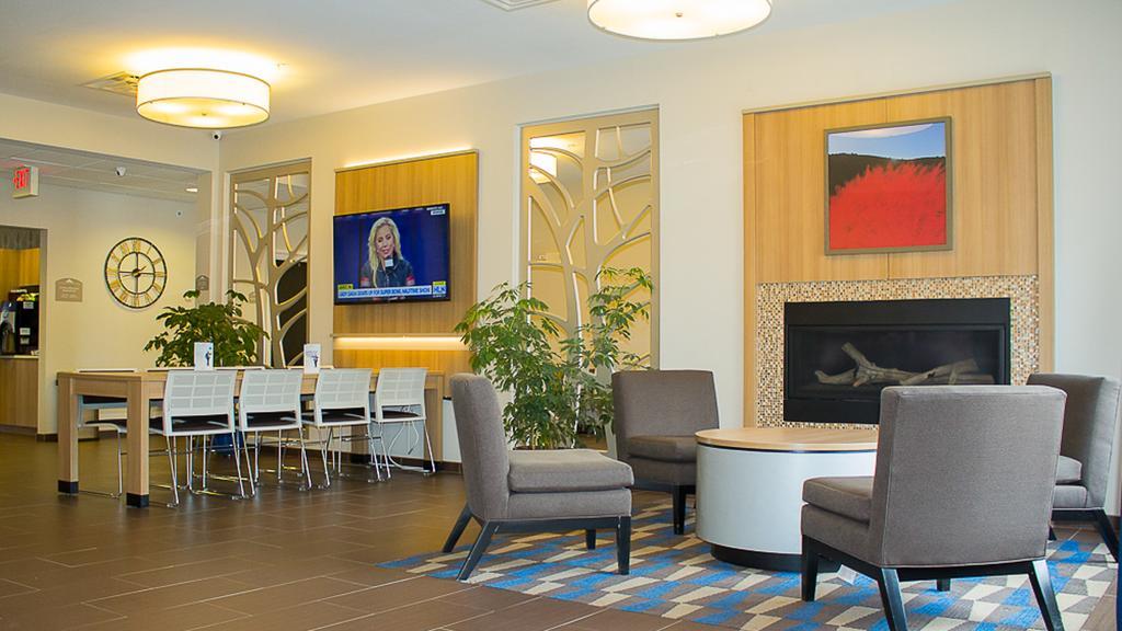 Microtel Inn & Suites By Wyndham - Penn Yan Buitenkant foto