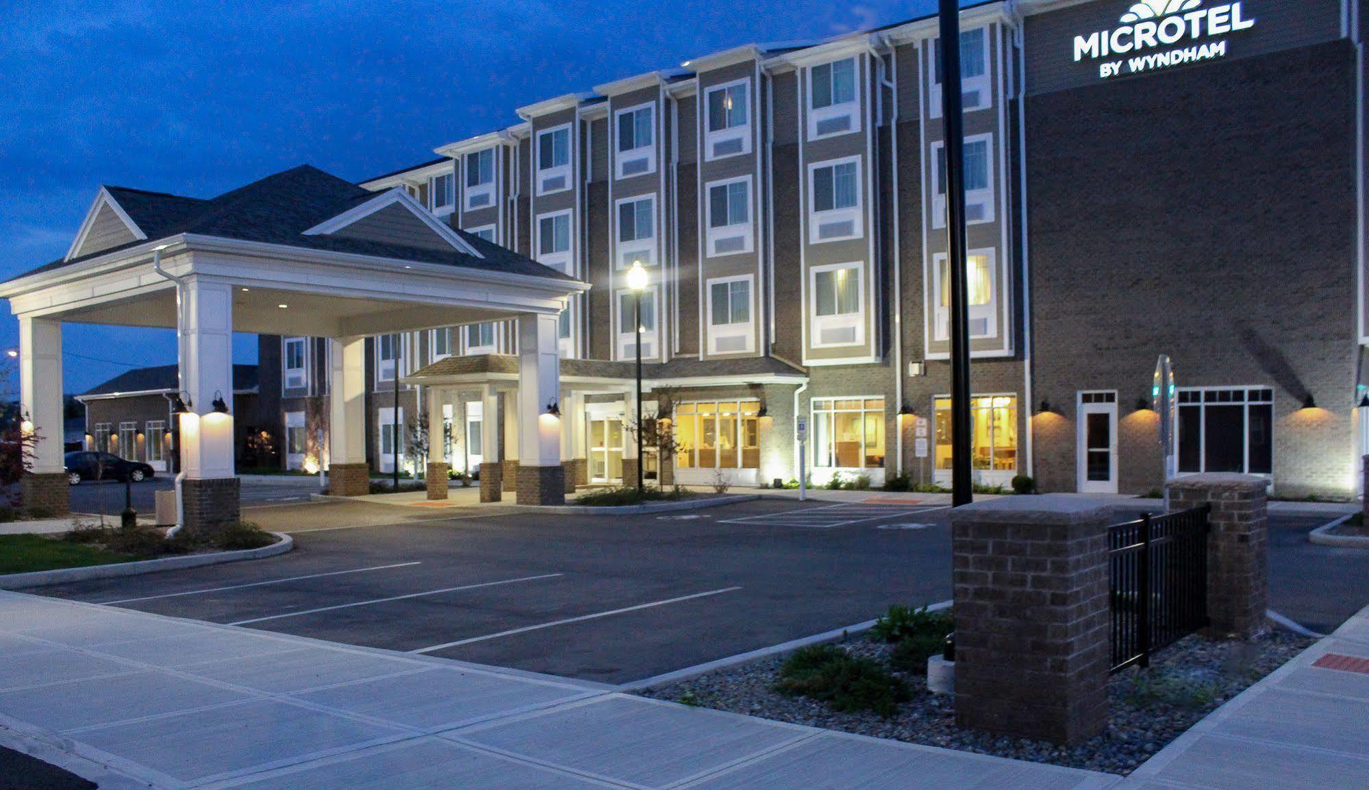 Microtel Inn & Suites By Wyndham - Penn Yan Buitenkant foto